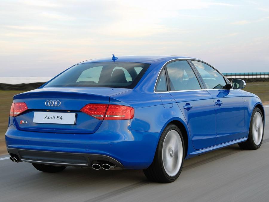  Audi S4 Sedan (B8, 8K) 2009 года  (ZA) (фото 8 из 12)